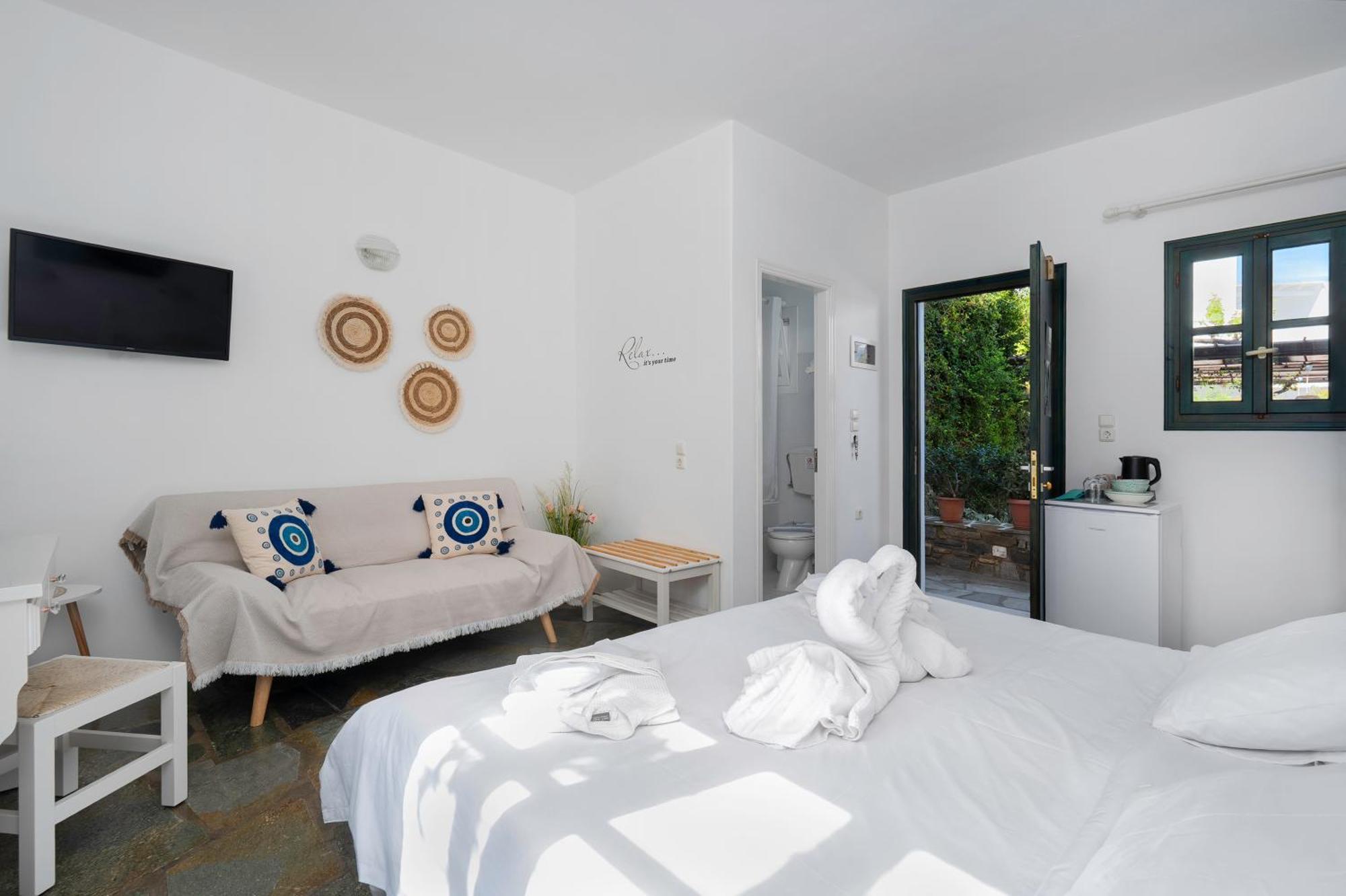 Eleni Rooms Páros Eksteriør billede